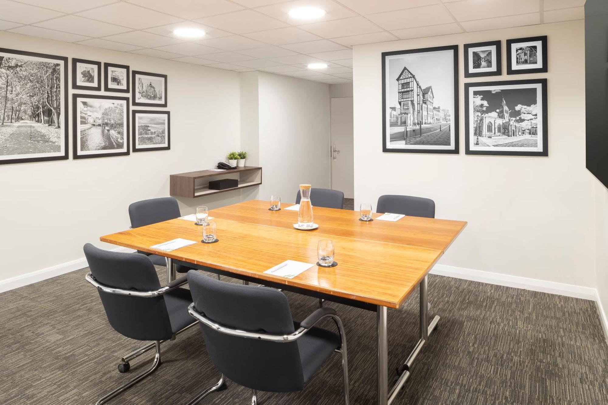 Holiday Inn Leicester City By Ihg Экстерьер фото
