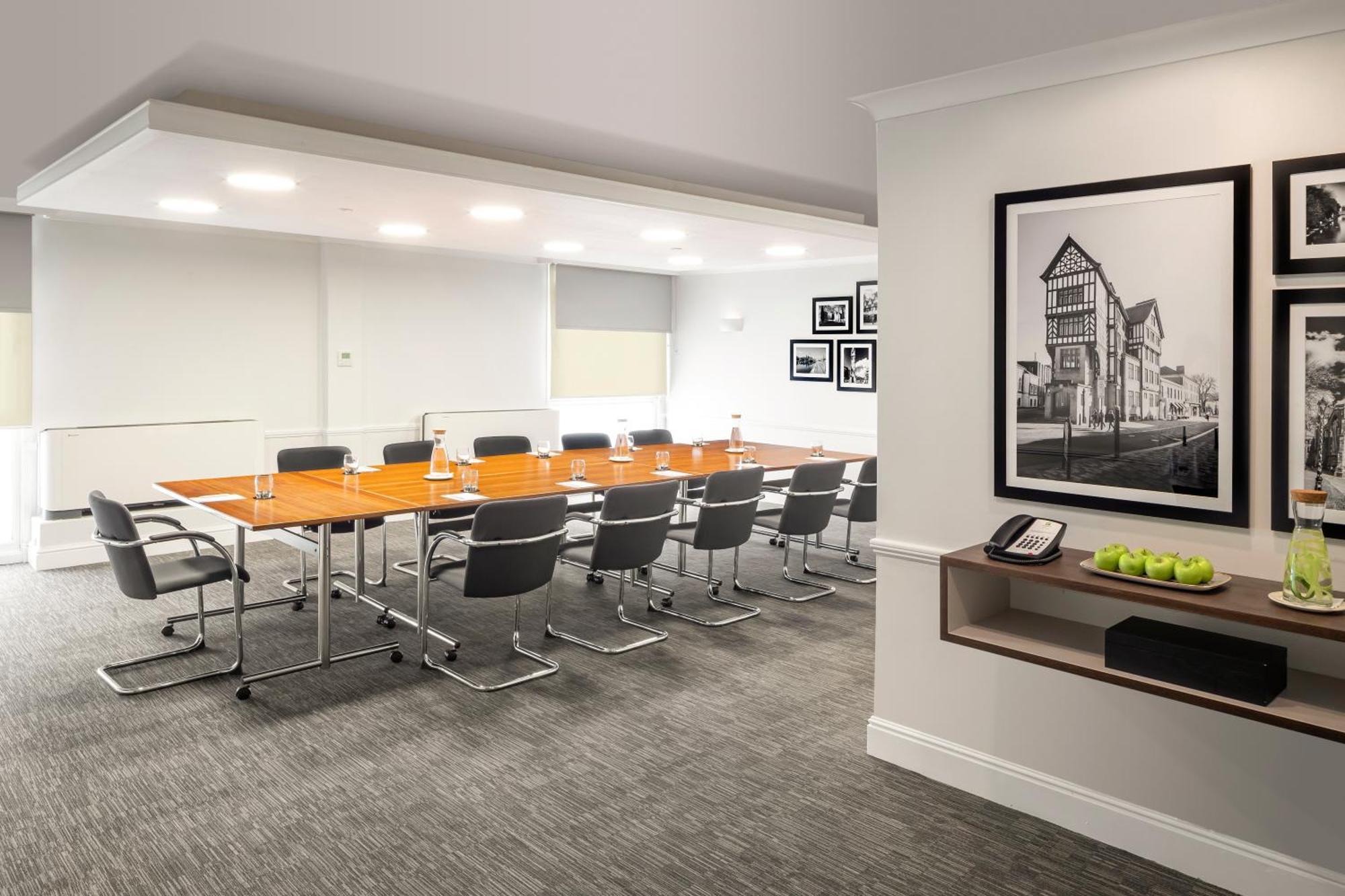 Holiday Inn Leicester City By Ihg Экстерьер фото